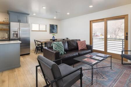 הוילה מואב Near Downtown Stylish 2Br With Amazing Patio - 6 מראה חיצוני תמונה